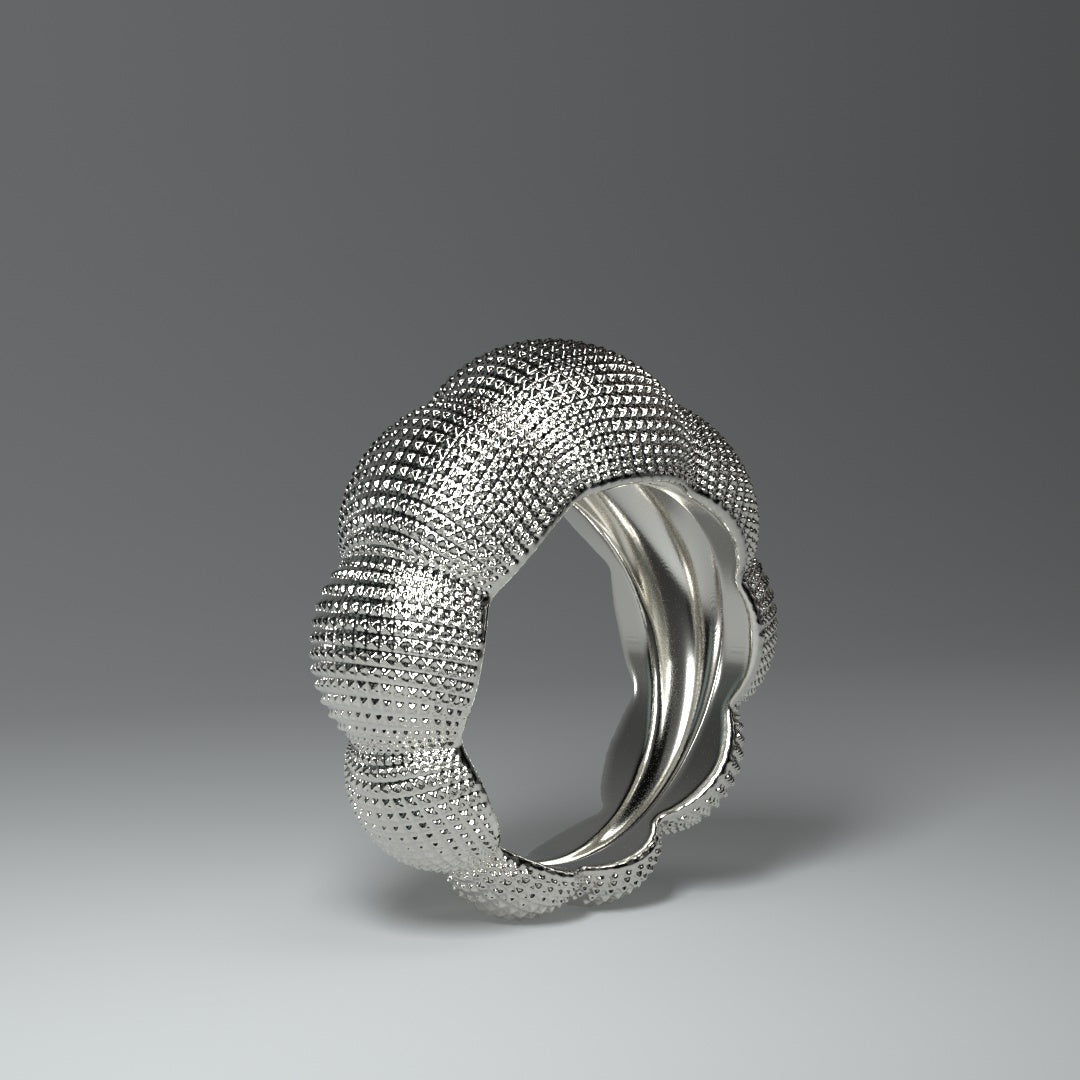 Anillo de plata con diseño llamativo | CÚPULAS ESTRUCTURADAS