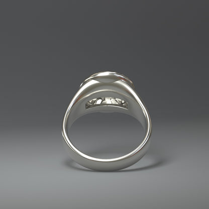 Silberner Siegelring in silber glanz oder silber hochglanz mit stilisierter Sonne.
